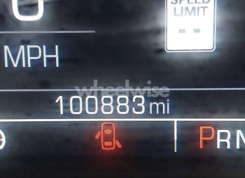 Photo 16 of 2018 Chevrolet Silverado 1500 2LT (VIN 3GCUKREC2JG496807)