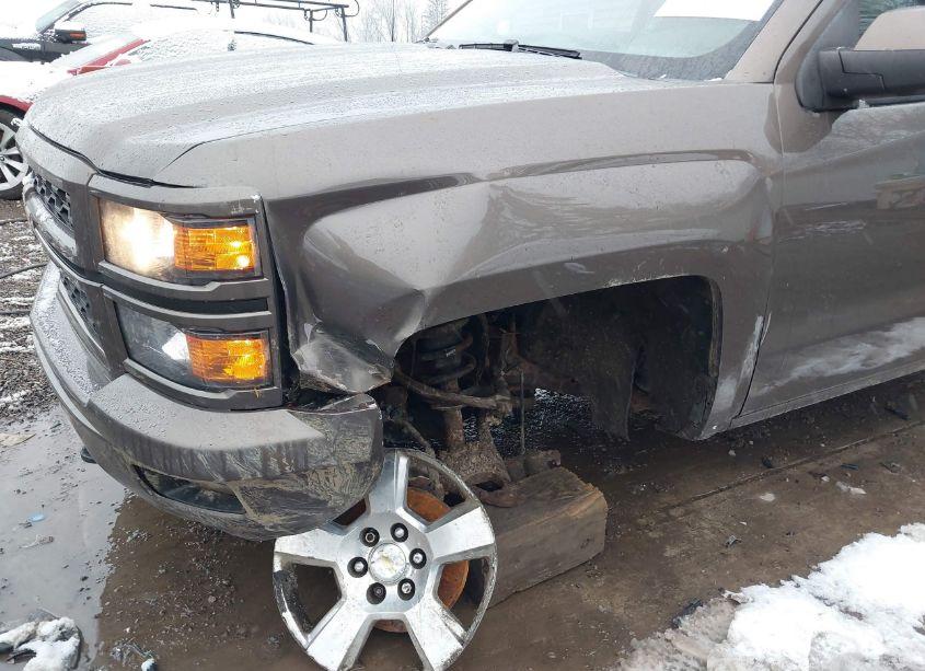 Photo 6 of 2014 Chevrolet Silverado 1500 1LT (VIN 3GCUKREC3EG232730)