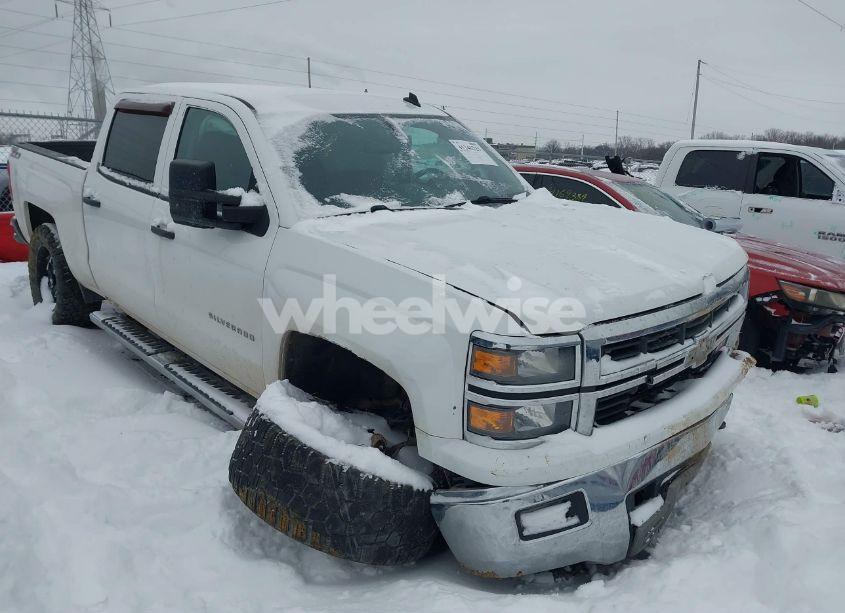 2014 Chevrolet Silverado 1500 LT (VIN 3GCUKREC3EG347070) main photo