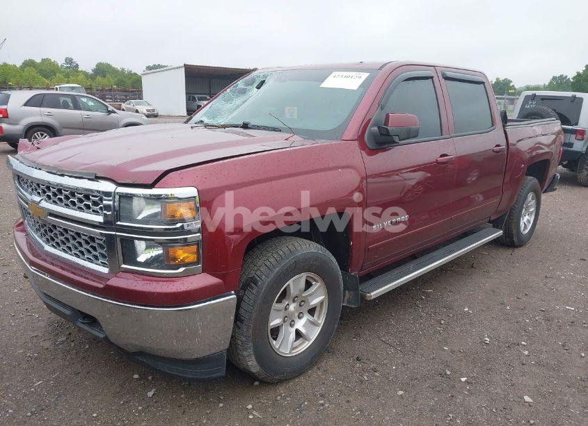Photo 2 of 2015 Chevrolet Silverado 1500 1LT (VIN 3GCUKREC3FG104411)