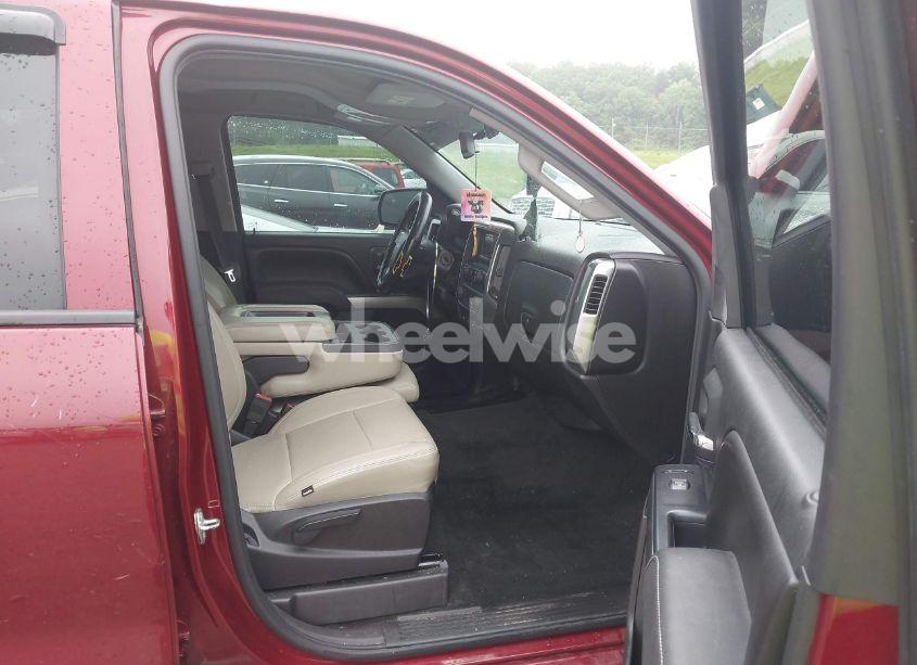 Photo 5 of 2015 Chevrolet Silverado 1500 1LT (VIN 3GCUKREC3FG104411)