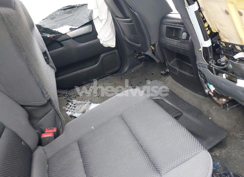 Photo 8 of 2015 Chevrolet Silverado 1500 2LT (VIN 3GCUKREC3FG125372)