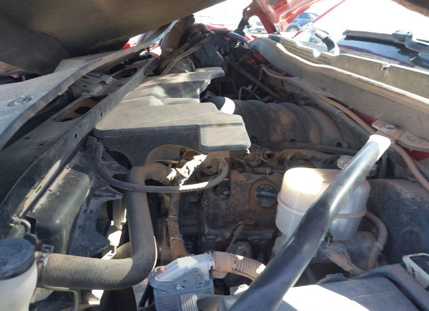 Photo 10 of 2015 Chevrolet Silverado 1500 1LT (VIN 3GCUKREC3FG168786)