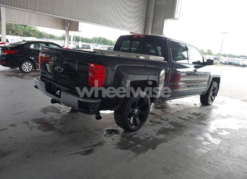 Photo 4 of 2015 Chevrolet Silverado 1500 2LT (VIN 3GCUKREC3FG183725)