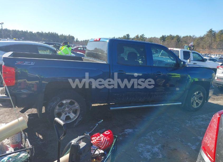 Photo 13 of 2015 Chevrolet Silverado 1500 2LT (VIN 3GCUKREC3FG185667)