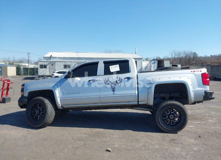 Photo 14 of 2015 Chevrolet Silverado 1500 1LT (VIN 3GCUKREC3FG199228)