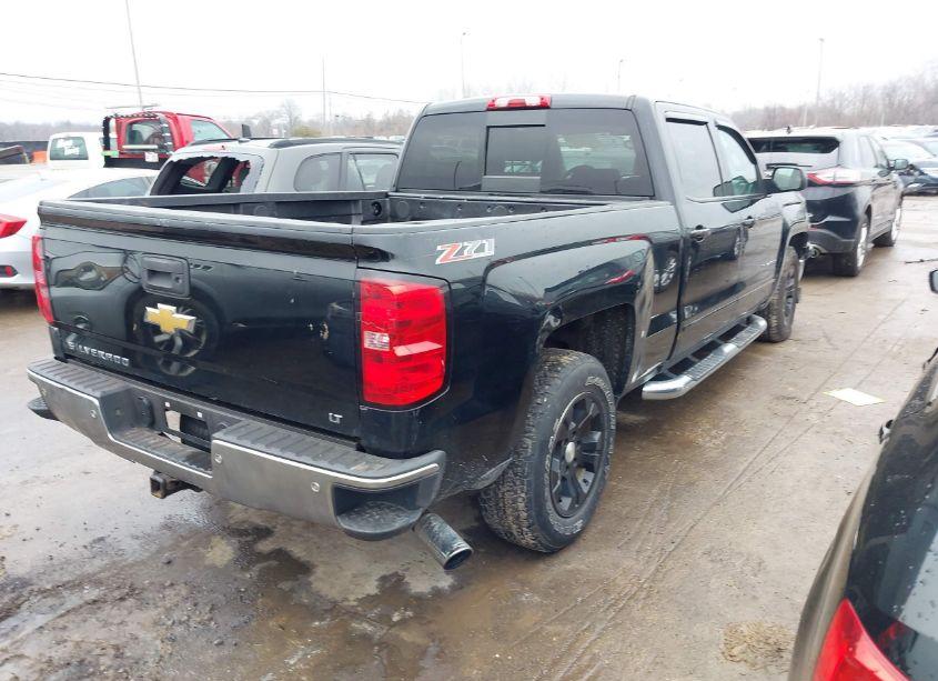 Photo 4 of 2015 Chevrolet Silverado 1500 2LT (VIN 3GCUKREC3FG210177)