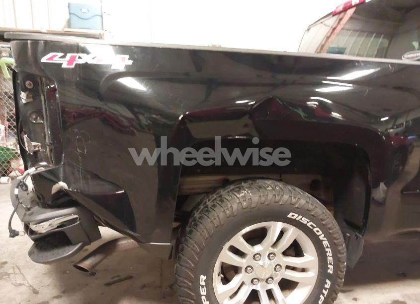 Photo 12 of 2015 Chevrolet Silverado 1500 1LT (VIN 3GCUKREC3FG273442)