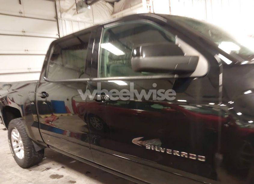 Photo 14 of 2015 Chevrolet Silverado 1500 1LT (VIN 3GCUKREC3FG273442)