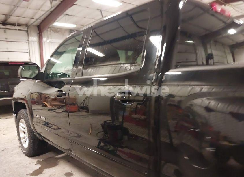 Photo 15 of 2015 Chevrolet Silverado 1500 1LT (VIN 3GCUKREC3FG273442)