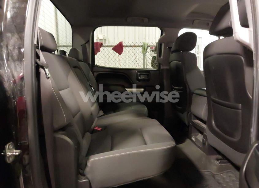 Photo 8 of 2015 Chevrolet Silverado 1500 1LT (VIN 3GCUKREC3FG273442)