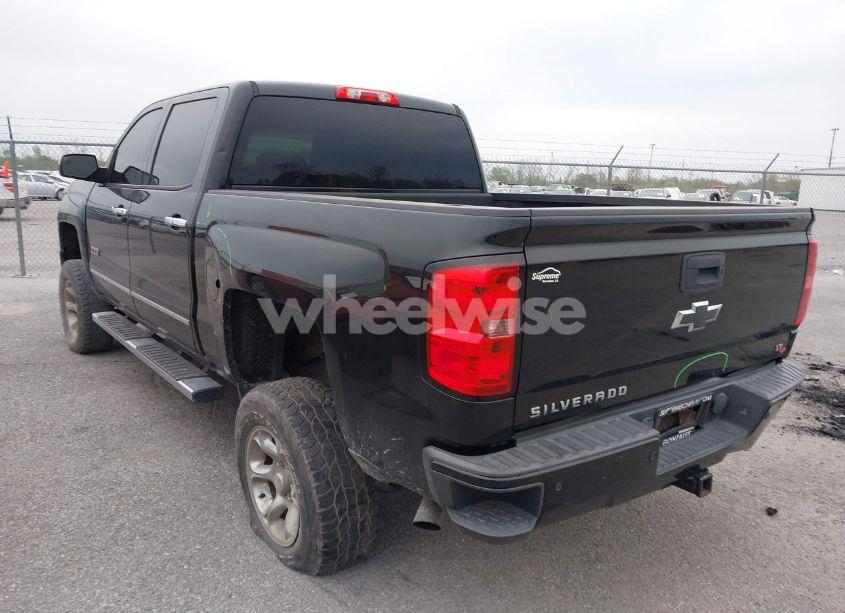 Photo 3 of 2015 Chevrolet Silverado 1500 2LT (VIN 3GCUKREC3FG407124)