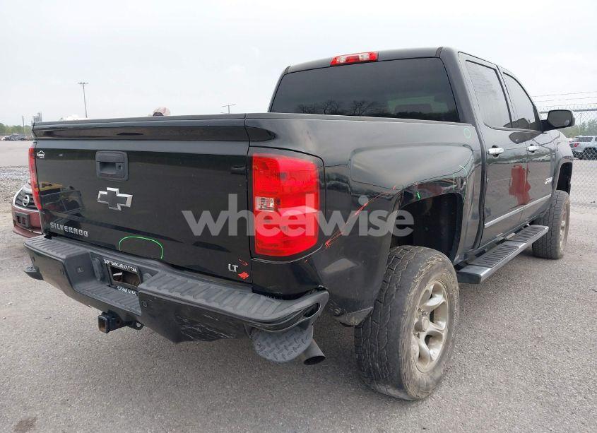 Photo 4 of 2015 Chevrolet Silverado 1500 2LT (VIN 3GCUKREC3FG407124)