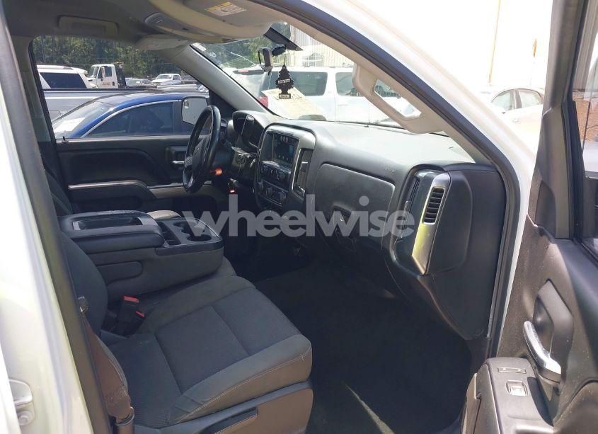 Photo 5 of 2015 Chevrolet Silverado 1500 1LT (VIN 3GCUKREC3FG424229)