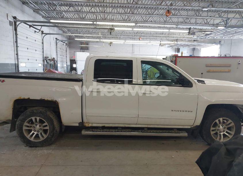Photo 13 of 2016 Chevrolet Silverado 1500 1LT (VIN 3GCUKREC3GG138639)