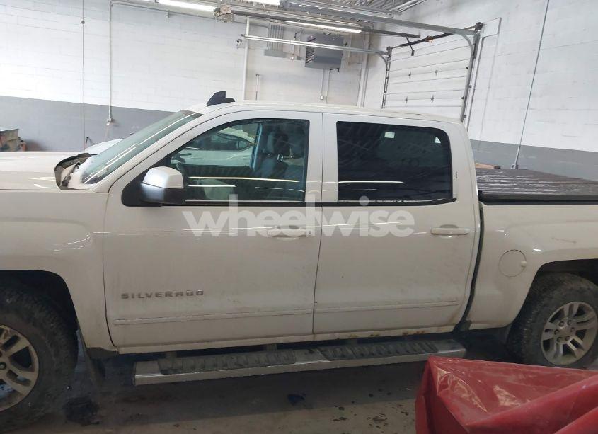 Photo 14 of 2016 Chevrolet Silverado 1500 1LT (VIN 3GCUKREC3GG138639)