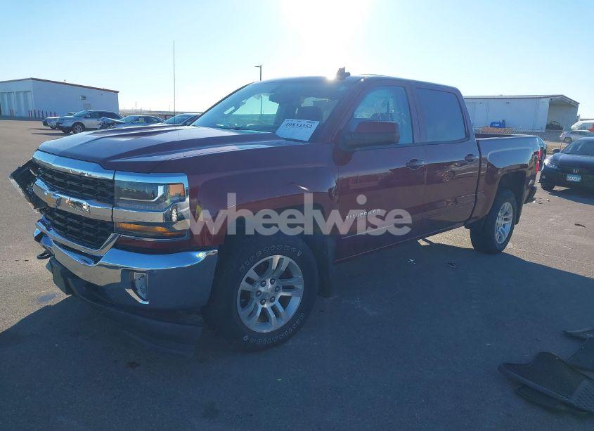 Photo 2 of 2016 Chevrolet Silverado 1500 1LT (VIN 3GCUKREC3GG186822)