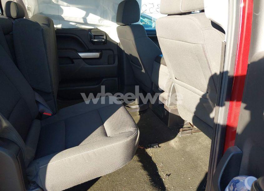 Photo 8 of 2016 Chevrolet Silverado 1500 1LT (VIN 3GCUKREC3GG186822)