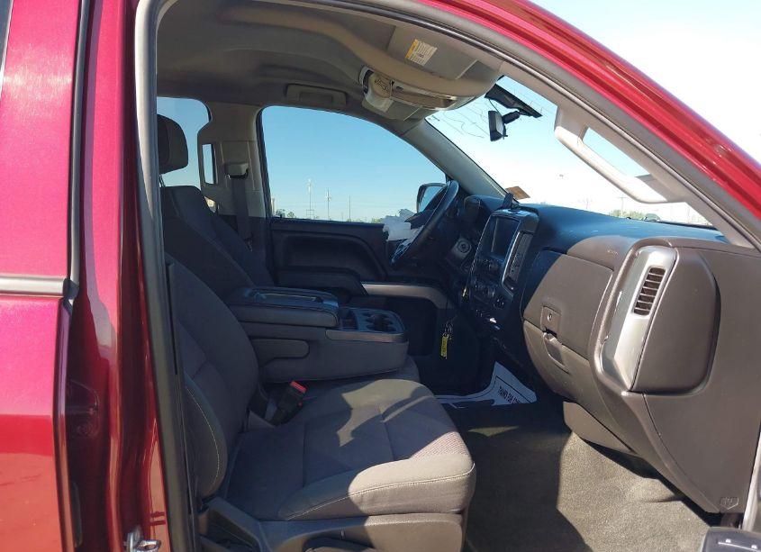 Photo 5 of 2016 Chevrolet Silverado 1500 2LT (VIN 3GCUKREC3GG209483)