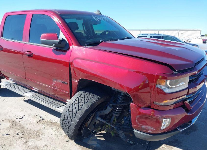 Photo 6 of 2016 Chevrolet Silverado 1500 2LT (VIN 3GCUKREC3GG209483)