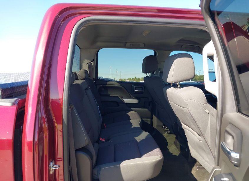 Photo 8 of 2016 Chevrolet Silverado 1500 2LT (VIN 3GCUKREC3GG209483)