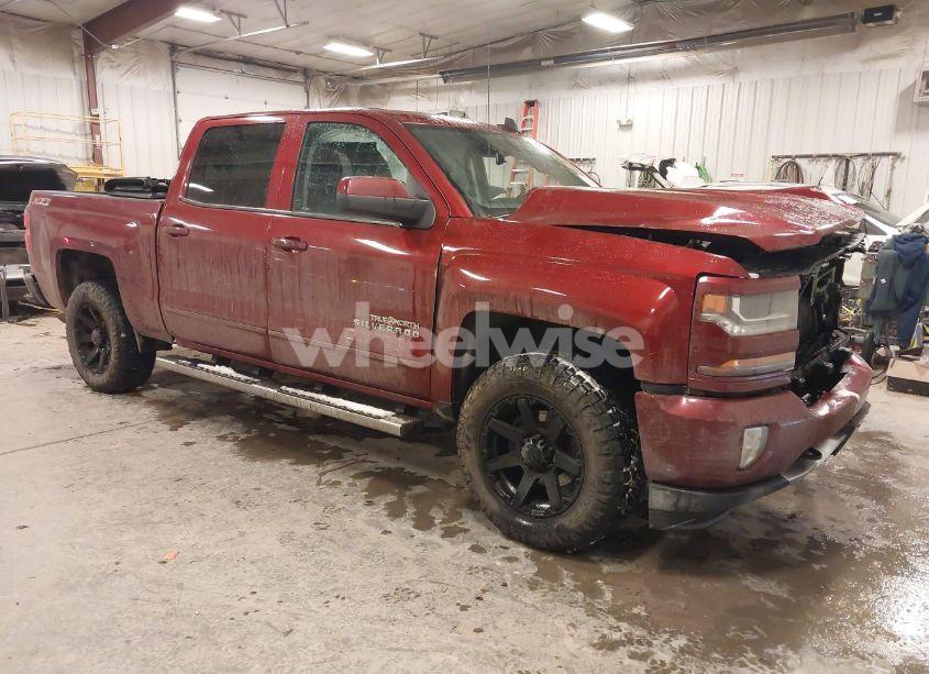 2016 Chevrolet Silverado 1500 1LT/2LT (VIN 3GCUKREC3GG216871) main photo