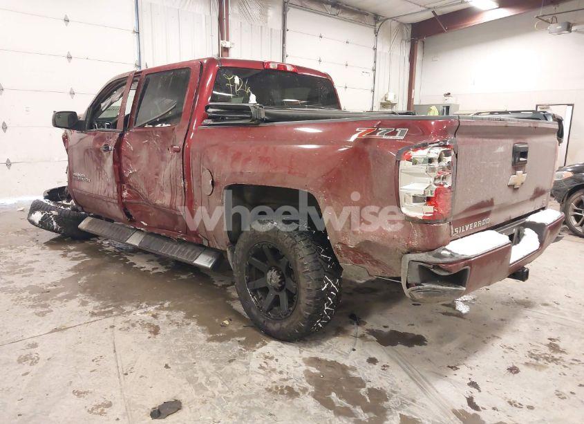 Photo 3 of 2016 Chevrolet Silverado 1500 1LT/2LT (VIN 3GCUKREC3GG216871)