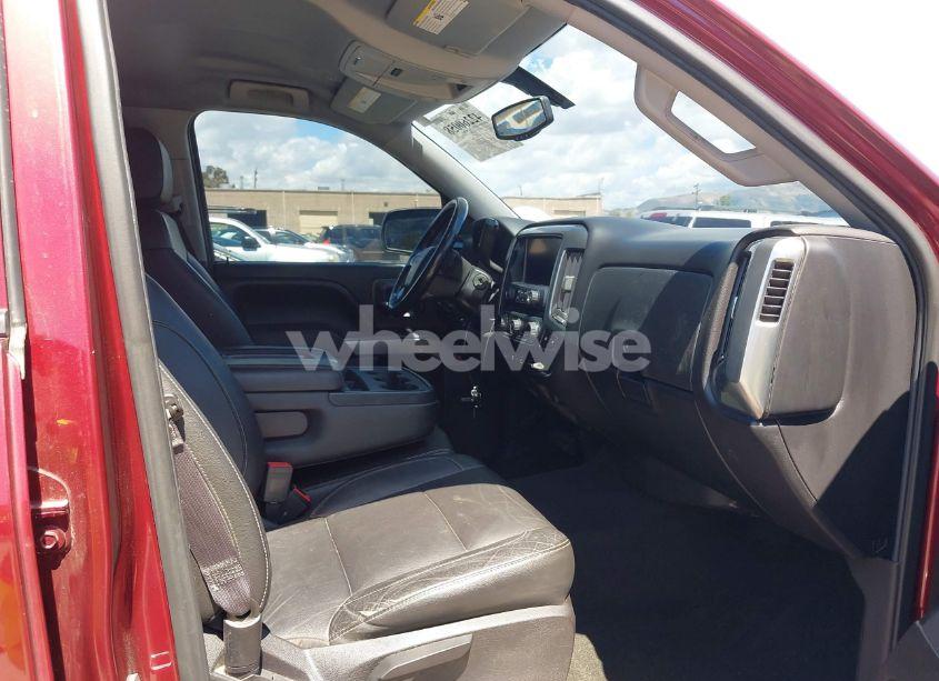 Photo 5 of 2016 Chevrolet Silverado 1500 2LT (VIN 3GCUKREC3GG355267)