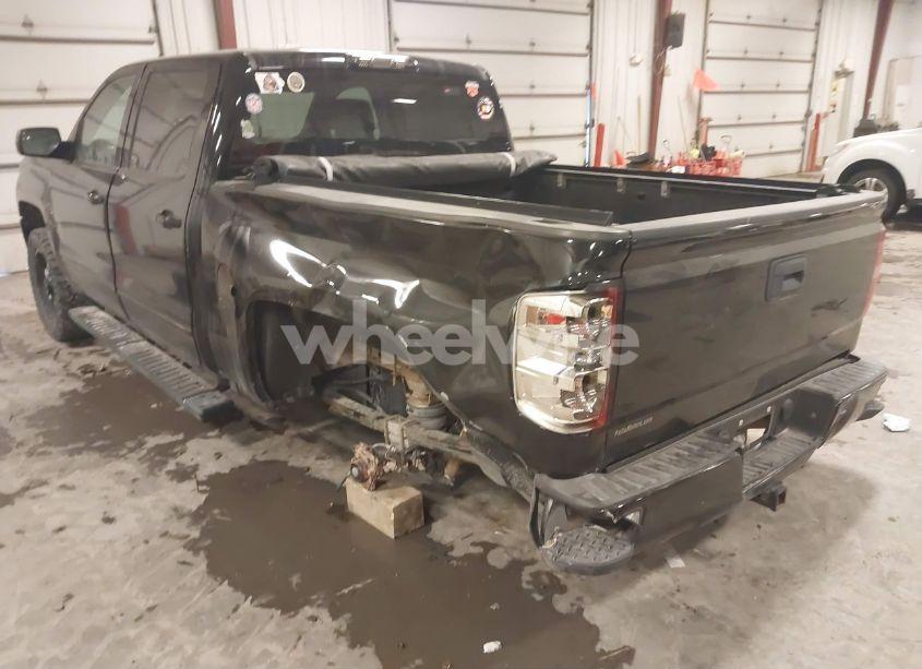 Photo 3 of 2016 Chevrolet Silverado 1500 2LT (VIN 3GCUKREC3GG375664)