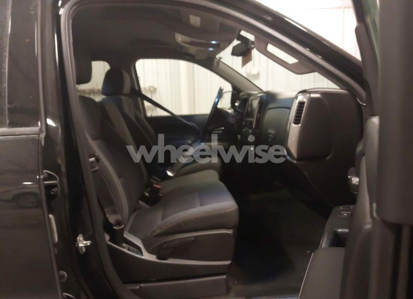 Photo 5 of 2016 Chevrolet Silverado 1500 2LT (VIN 3GCUKREC3GG375664)