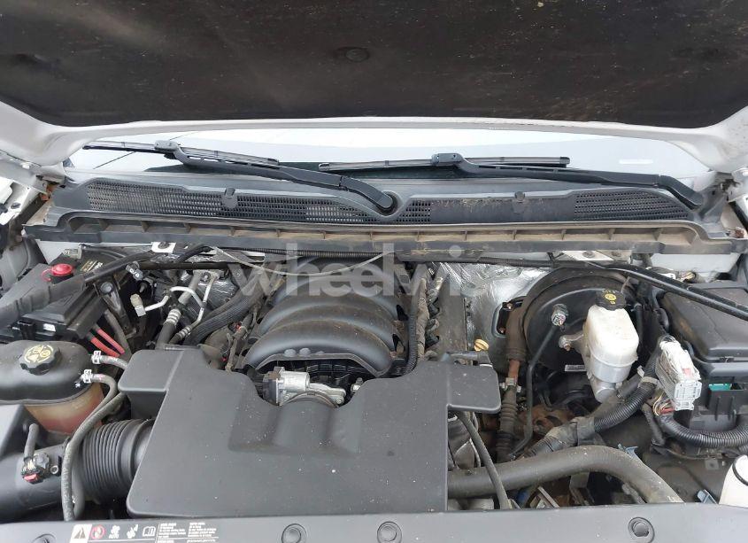 Photo 10 of 2017 Chevrolet Silverado 1500 2LT (VIN 3GCUKREC3HG144653)
