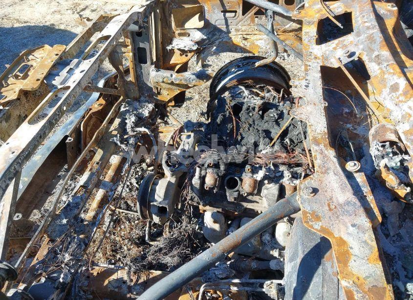 Photo 10 of 2017 Chevrolet Silverado 1500 1LT (VIN 3GCUKREC3HG145494)