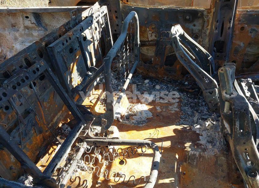 Photo 8 of 2017 Chevrolet Silverado 1500 1LT (VIN 3GCUKREC3HG145494)