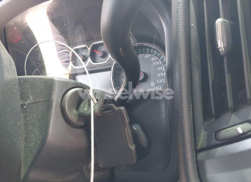 Photo 11 of 2017 Chevrolet Silverado 1500 2LT (VIN 3GCUKREC3HG220159)