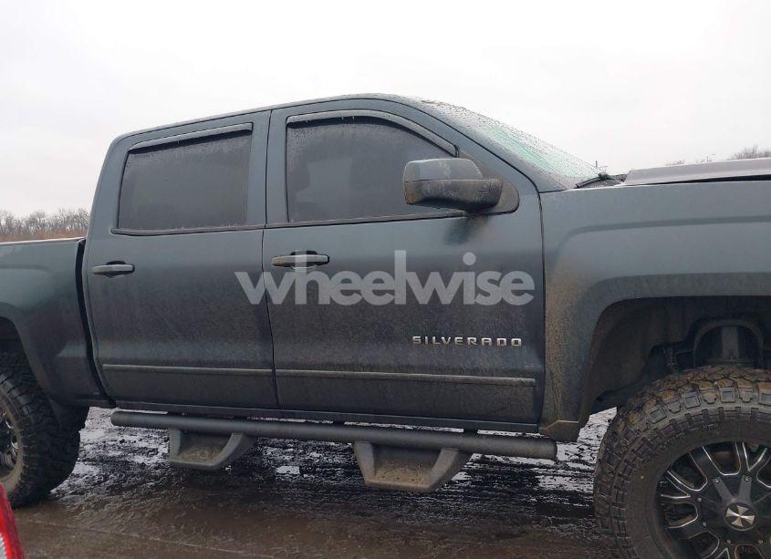 Photo 13 of 2017 Chevrolet Silverado 1500 2LT (VIN 3GCUKREC3HG222669)