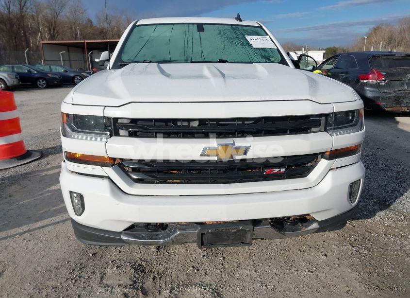 Photo 12 of 2017 Chevrolet Silverado 1500 2LT (VIN 3GCUKREC3HG231842)
