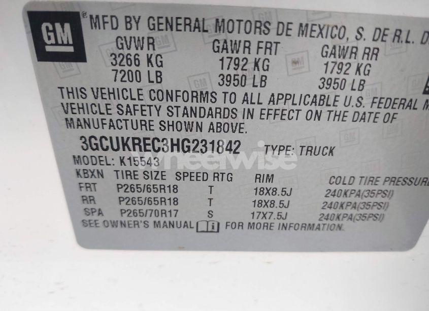 Photo 9 of 2017 Chevrolet Silverado 1500 2LT (VIN 3GCUKREC3HG231842)