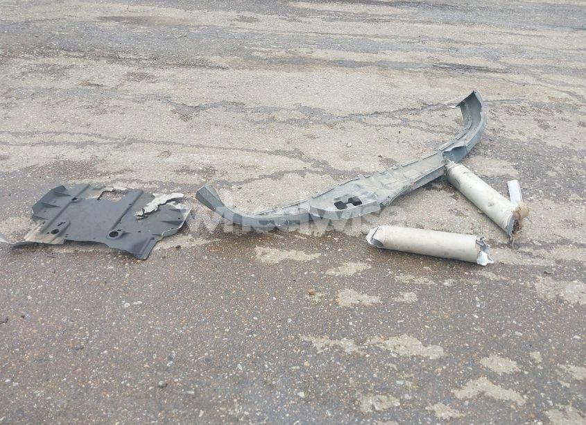 Photo 12 of 2017 Chevrolet Silverado 1500 1LT (VIN 3GCUKREC3HG410673)