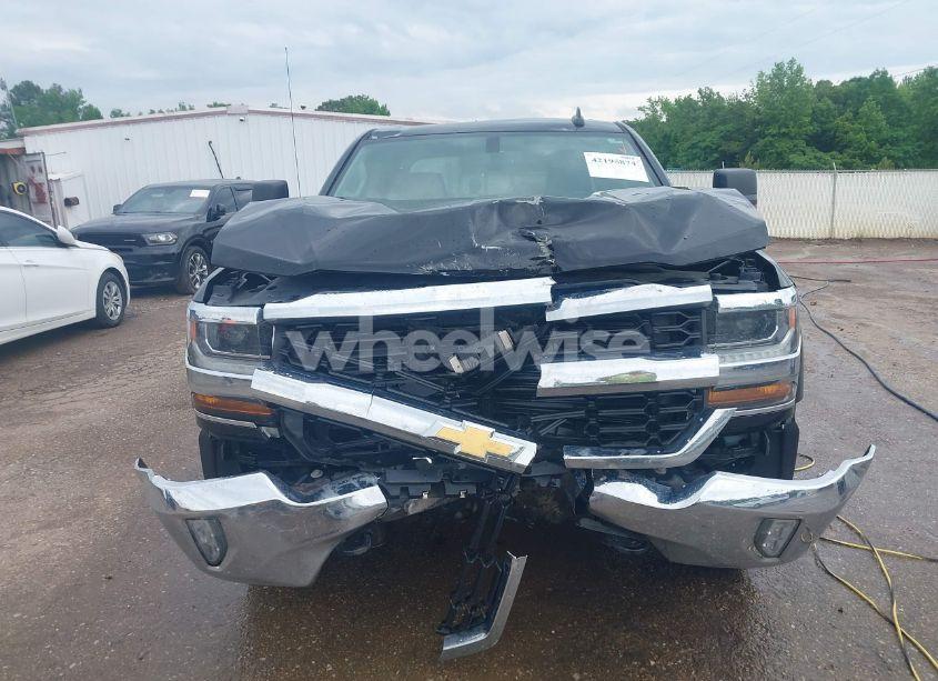 Photo 13 of 2017 Chevrolet Silverado 1500 1LT (VIN 3GCUKREC3HG410673)