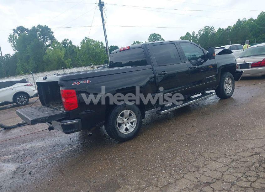 Photo 4 of 2017 Chevrolet Silverado 1500 1LT (VIN 3GCUKREC3HG410673)