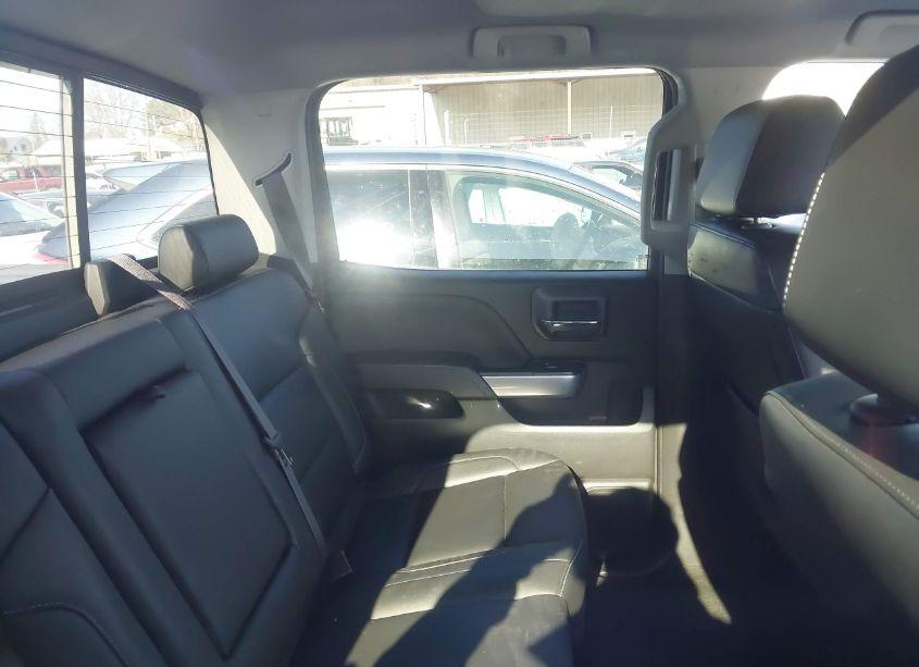 Photo 8 of 2017 Chevrolet Silverado 1500 2LT (VIN 3GCUKREC3HG518193)