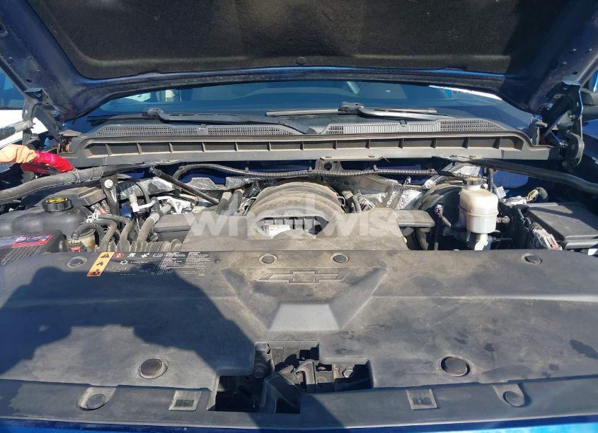 Photo 10 of 2018 Chevrolet Silverado 1500 2LT (VIN 3GCUKREC3JG126949)