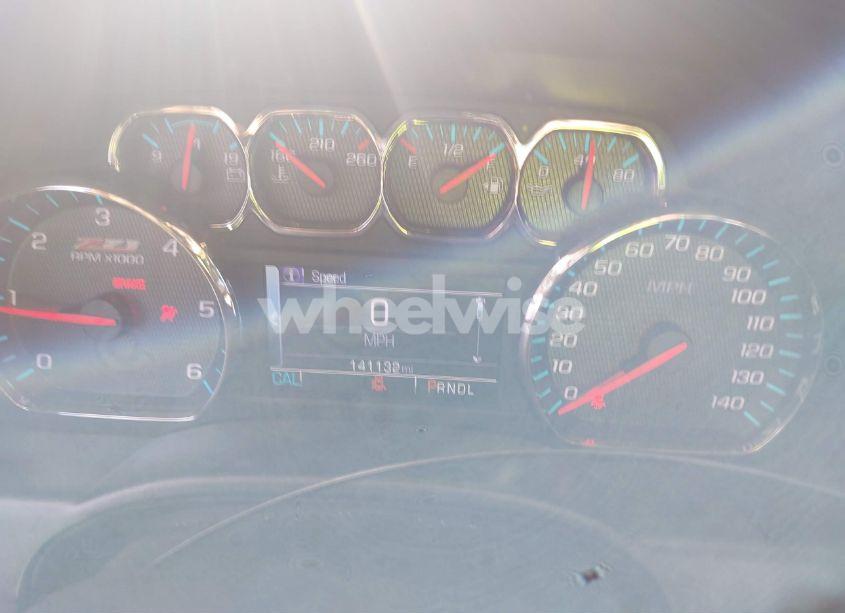 Photo 7 of 2018 Chevrolet Silverado 1500 2LT (VIN 3GCUKREC3JG126949)