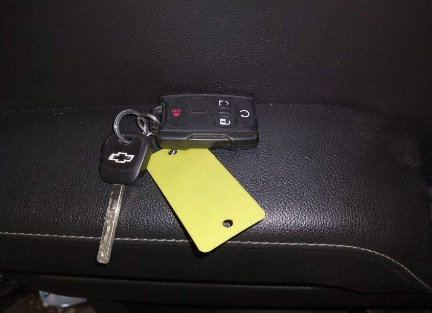 Photo 11 of 2018 Chevrolet Silverado 1500 2LT (VIN 3GCUKREC3JG243706)