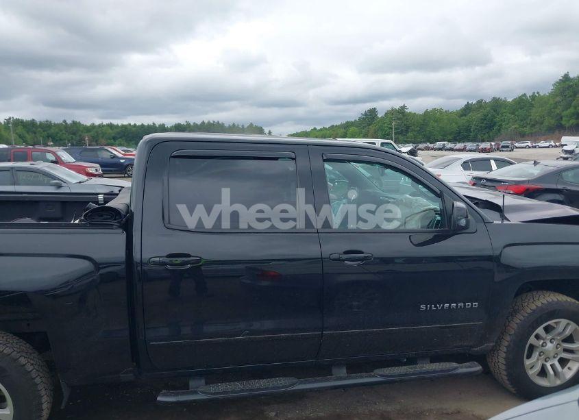 Photo 14 of 2018 Chevrolet Silverado 1500 1LT (VIN 3GCUKREC3JG256732)