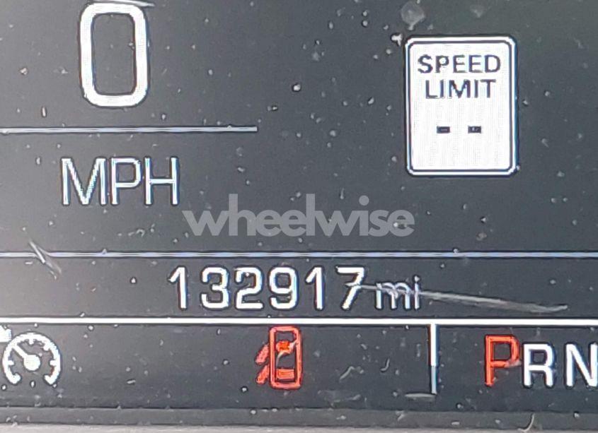 Photo 7 of 2018 Chevrolet Silverado 1500 1LT (VIN 3GCUKREC3JG256732)