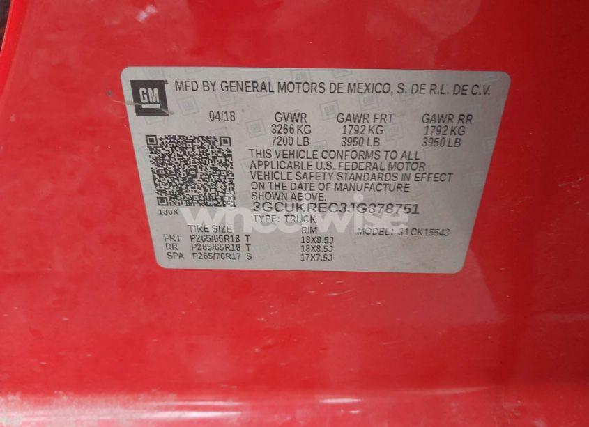 Photo 9 of 2018 Chevrolet Silverado 1500 2LT (VIN 3GCUKREC3JG378751)
