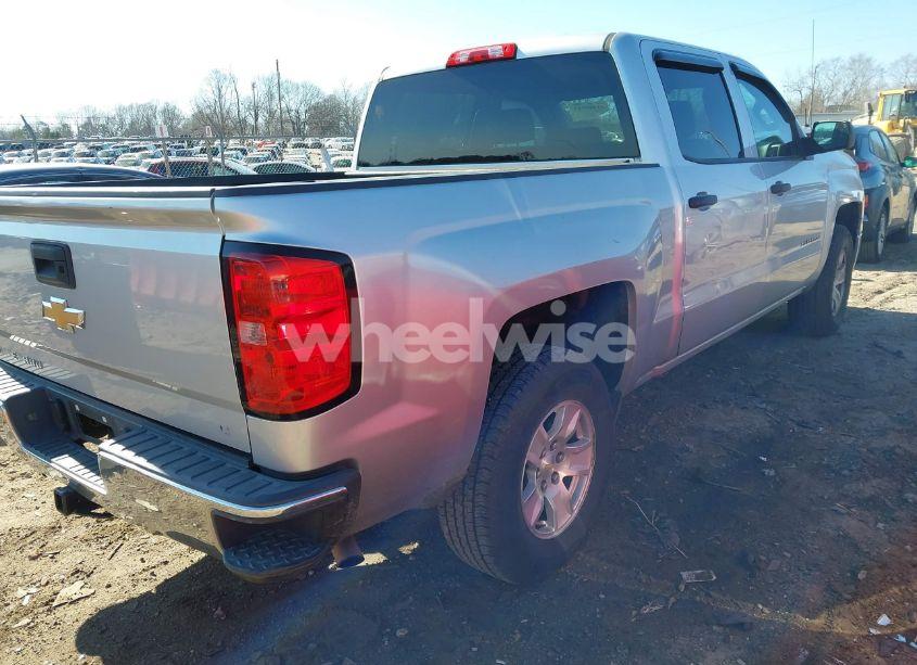 Photo 4 of 2014 Chevrolet Silverado 1500 1LT (VIN 3GCUKREC4EG185918)