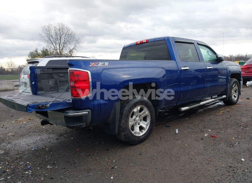 Photo 4 of 2014 Chevrolet Silverado K1500 LT (VIN 3GCUKREC4EG357820)