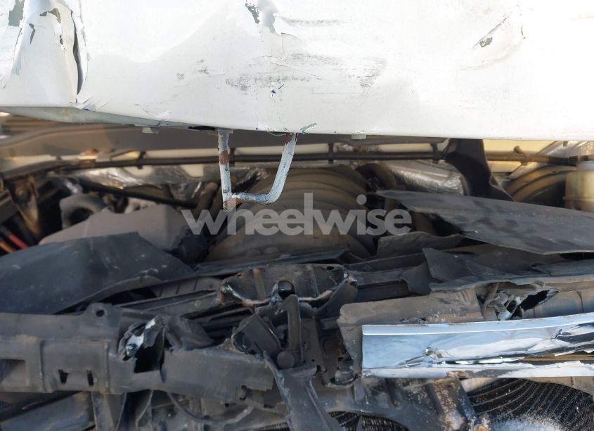 Photo 10 of 2014 Chevrolet Silverado 1500 1LT/2LT/LT (VIN 3GCUKREC4EG376853)